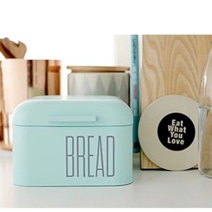 Retro style bread box